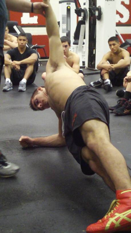 C:\Users\John\Desktop\HHH West Strength\Teaching Pics\Side Plank Frame - 758.jpg